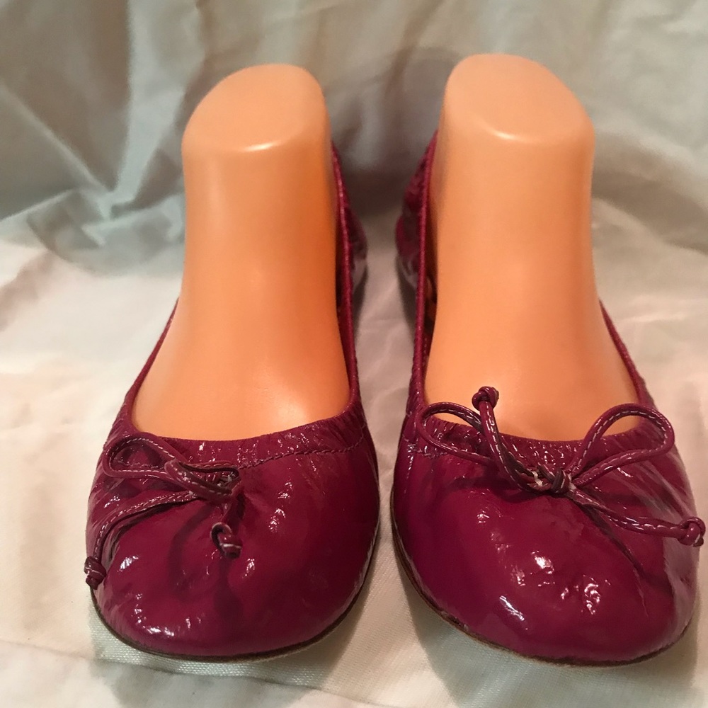 Coach flats